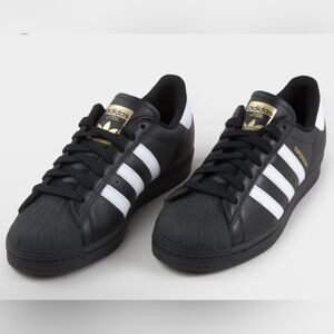 Used Adidas Boys' Originals Basketball Shoes - Size 5 US